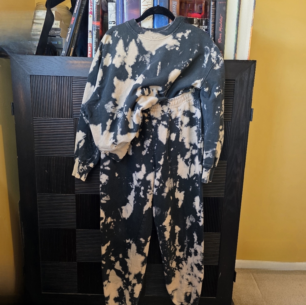 Misguided Splatter Tie Dye 2pc Jogger Set
